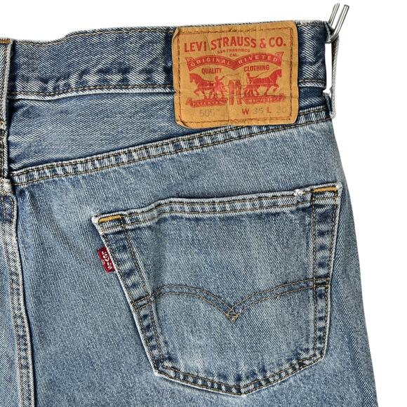 Levi’s Cut Off Bermuda Jean Shorts 505 Denim High Waisted Frayed W35 10/12 - Picture 3 of 5